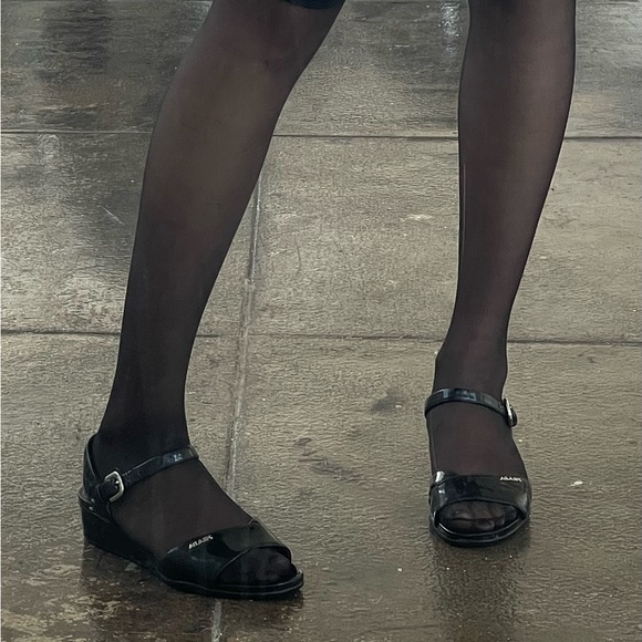 Prada Patent Sandals - Picture 3 of 4